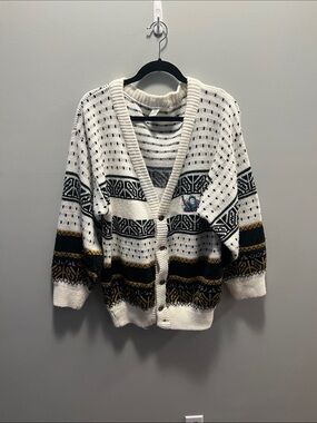 Cream Ski Mountain Patterned Button-Up Women's Sweater Cardigan